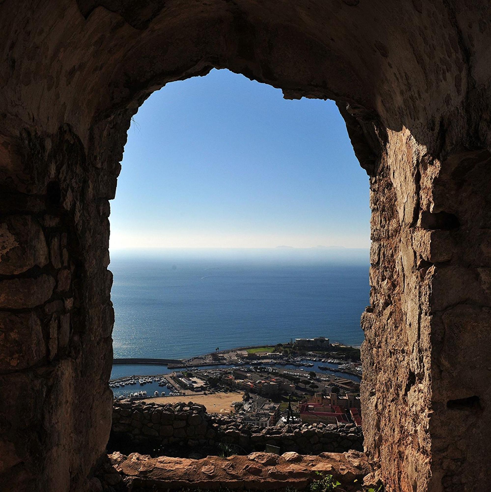 Luxury Suite - Teatro Romano - Duomo - Centro Storico Wi-Fi Terracina Bagian luar foto